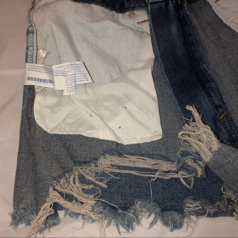 Forever21 HighWaist Jean Shorts sz 26 - Picture 8 of 9
